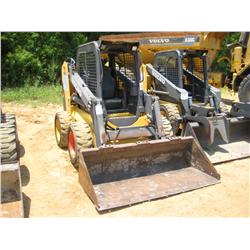 VOLVO MC110 SKID STEER LOADER