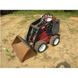TORO DINGO 323 SKID STEER LOADER