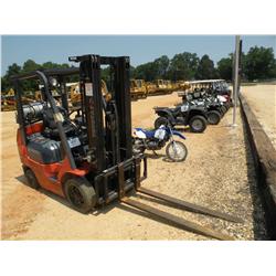 TOYOTA 7FGCU25 FORKLIFT