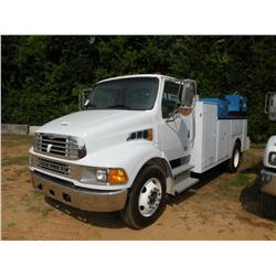 2005 STERLING ACTERRA S/A SERVICE TRUCK