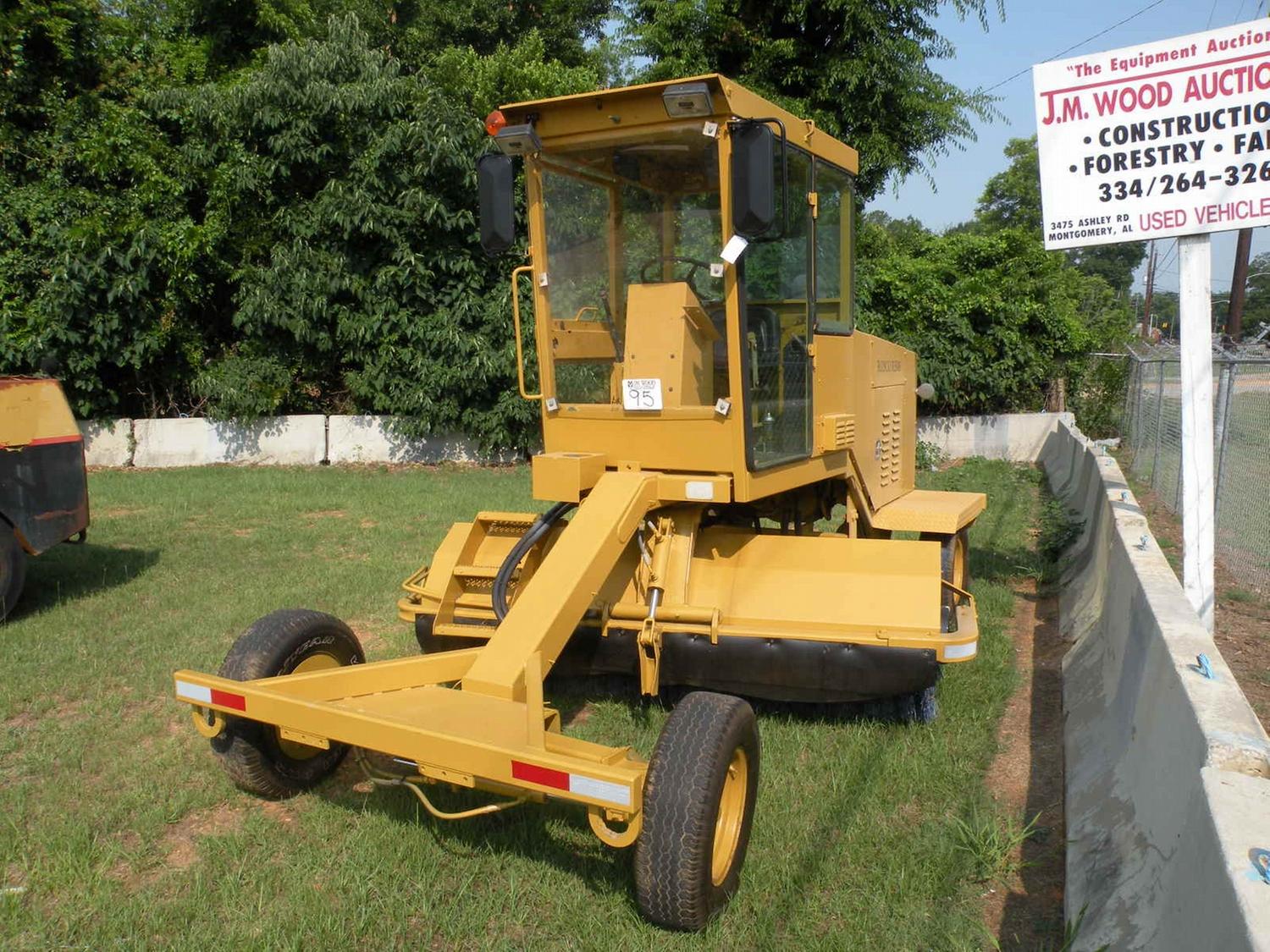 ROSCO RB48 BROOM J.M. Wood Auction Company, Inc.