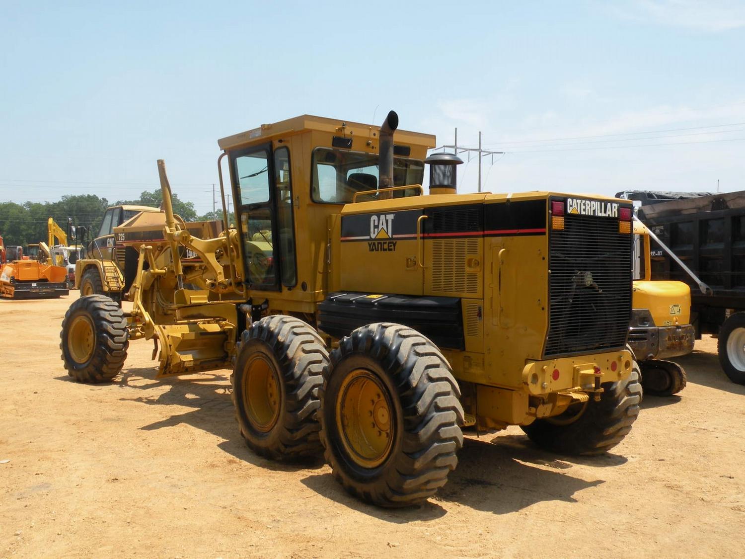 CAT 140H MOTOR GRADER