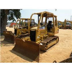 CAT D3GXL CRAWLER TRACTOR