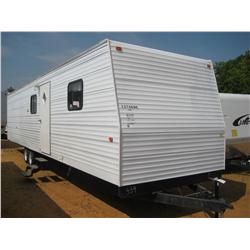 2007 FRONTIER 8'X32' CAMPER
