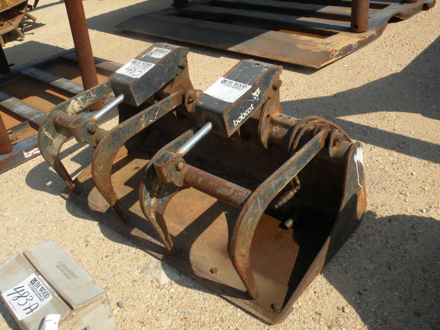 GP BUCKET W/TOP CLAMP FOR SKID STEER LOADER