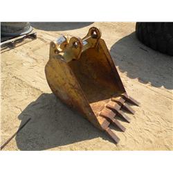 24" CASE BACKHOE BUCKET