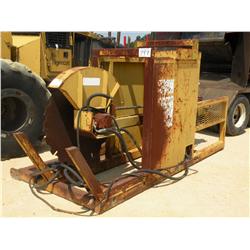 SLASHER SAW ON SKIDS