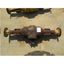 JOHN DEERE REAR SKIDDER AXLE