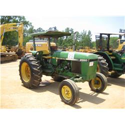 JOHN DEERE 2550 FARM TRACTOR