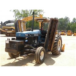 NEW HOLLAND 7740 FARM TRACTOR