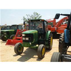 JOHN DEERE 6415 FARM TRACTOR
