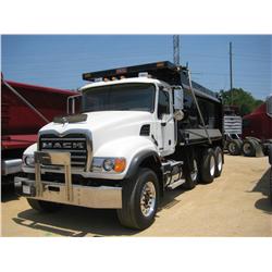 2007 MACK CV713 TRI-AXLE DUMP