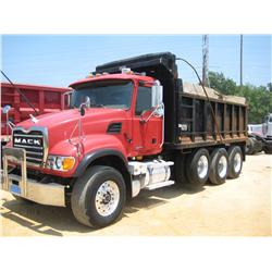 2006 MACK GRANITE CV713 TRI-AXLE DUMP