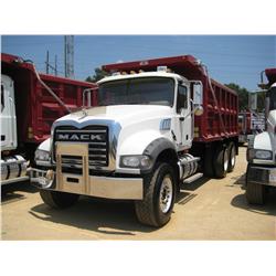 2007 MACK CTP713 T/A DUMP