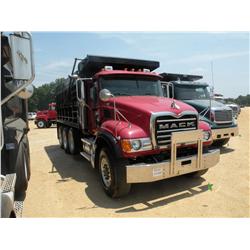 2006 MACK CV713 TRI-AXLE DUMP