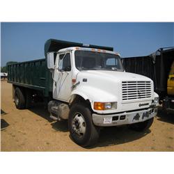 2000 INTERNATIONAL 4700 S/A DUMP