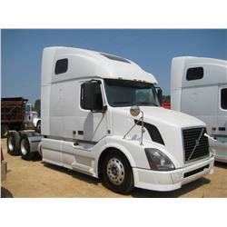 2007 VOLVO T/A TRUCK TRACTOR