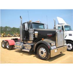 2003 KENWORTH W900L T/A TRUCK TRACTOR