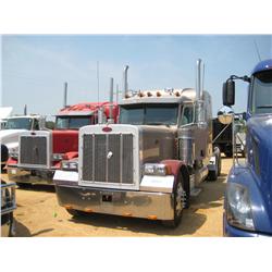 2005 PETERBILT 379 T/A TRUCK TRACTOR