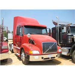 1998 VOLVO T/A TRUCK TRACTOR