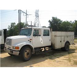 1996 INTERNATIONAL 4700 S/A SERVICE TRUCK