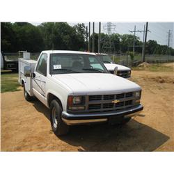 2000 CHEVROLET 3500 SERVICE TRUCK