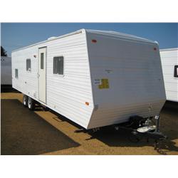 2006 PILGRIM 8'X32' CAMPER