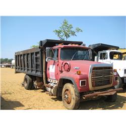1991 FORD L8000 TRI-AXLE DUMP