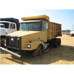 1995 VOLVO TANDEM AXLE DUMP