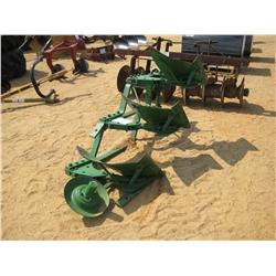 3 ROW BOTTOM PLOW