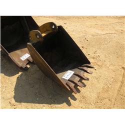 24" BACKHOE BUCKET