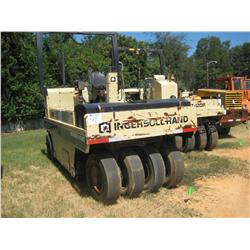 INGERSOLL-RAND P7-125R PNEUMATIC ROLLER
