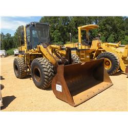 KOMATSU WA250-1 WHEEL LOADER