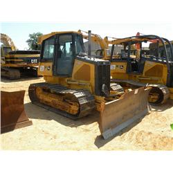 JOHN DEERE 650J LGP CRAWLER TRACTOR