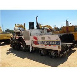 ROADTEC RP190 ASPHALT PAVER