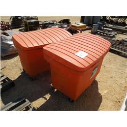 (1) LOT PLASTIC STORAGE CONTAINERS