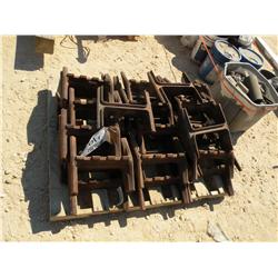 (1) LOT ASSORTED FOOTINGS