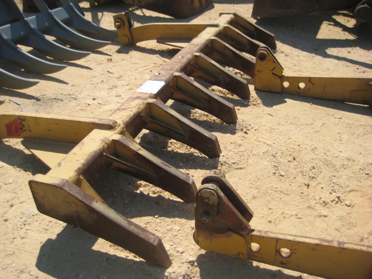 8' ROOT RAKE - J.M. Wood Auction Company, Inc.