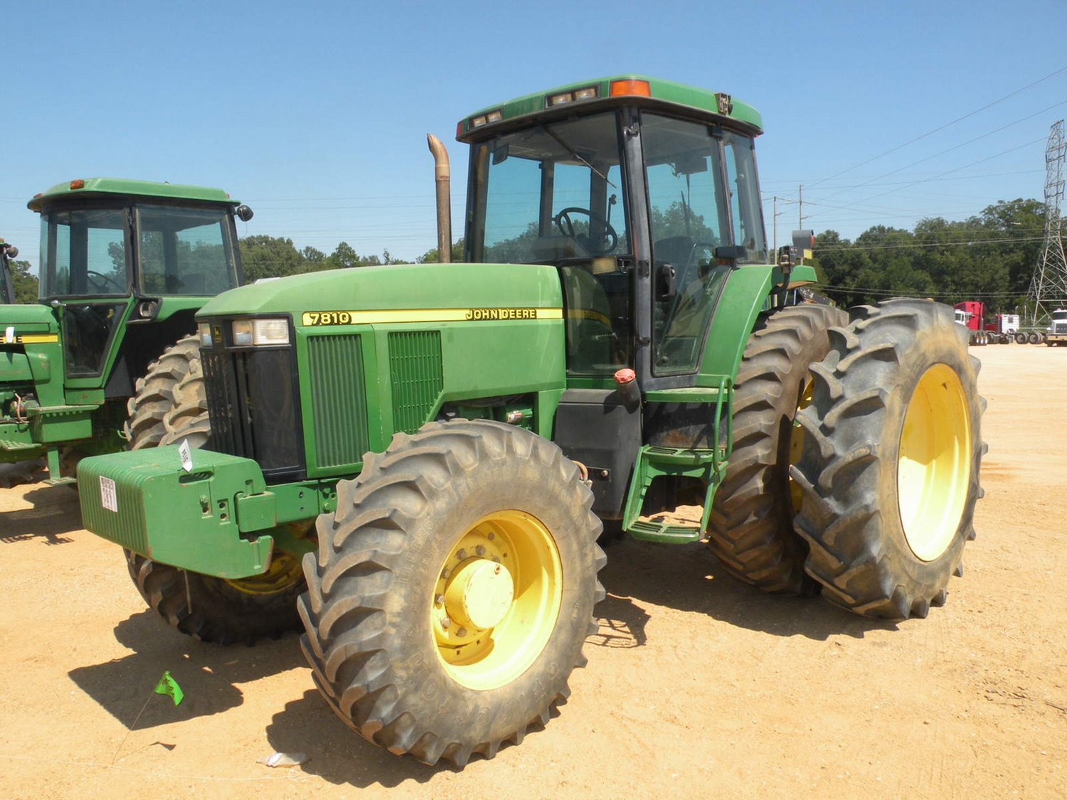 JOHN DEERE 7810 4X4 FARM TRACTOR