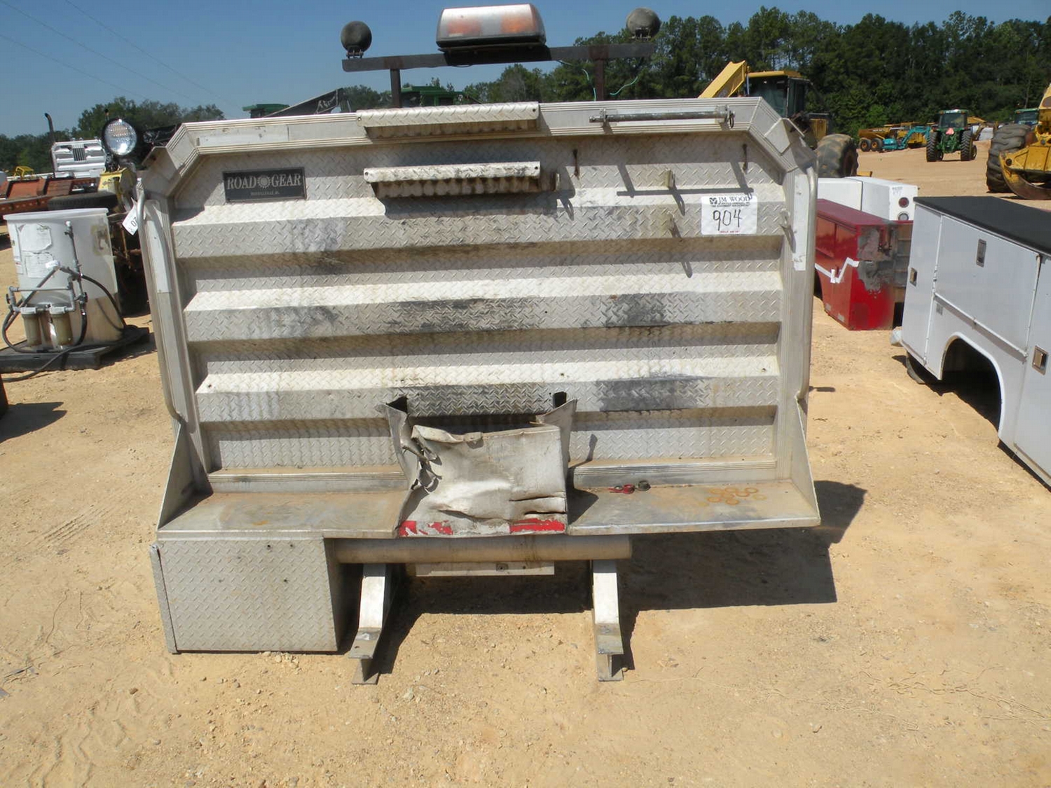 ALUMINUM HEADACHE RACK