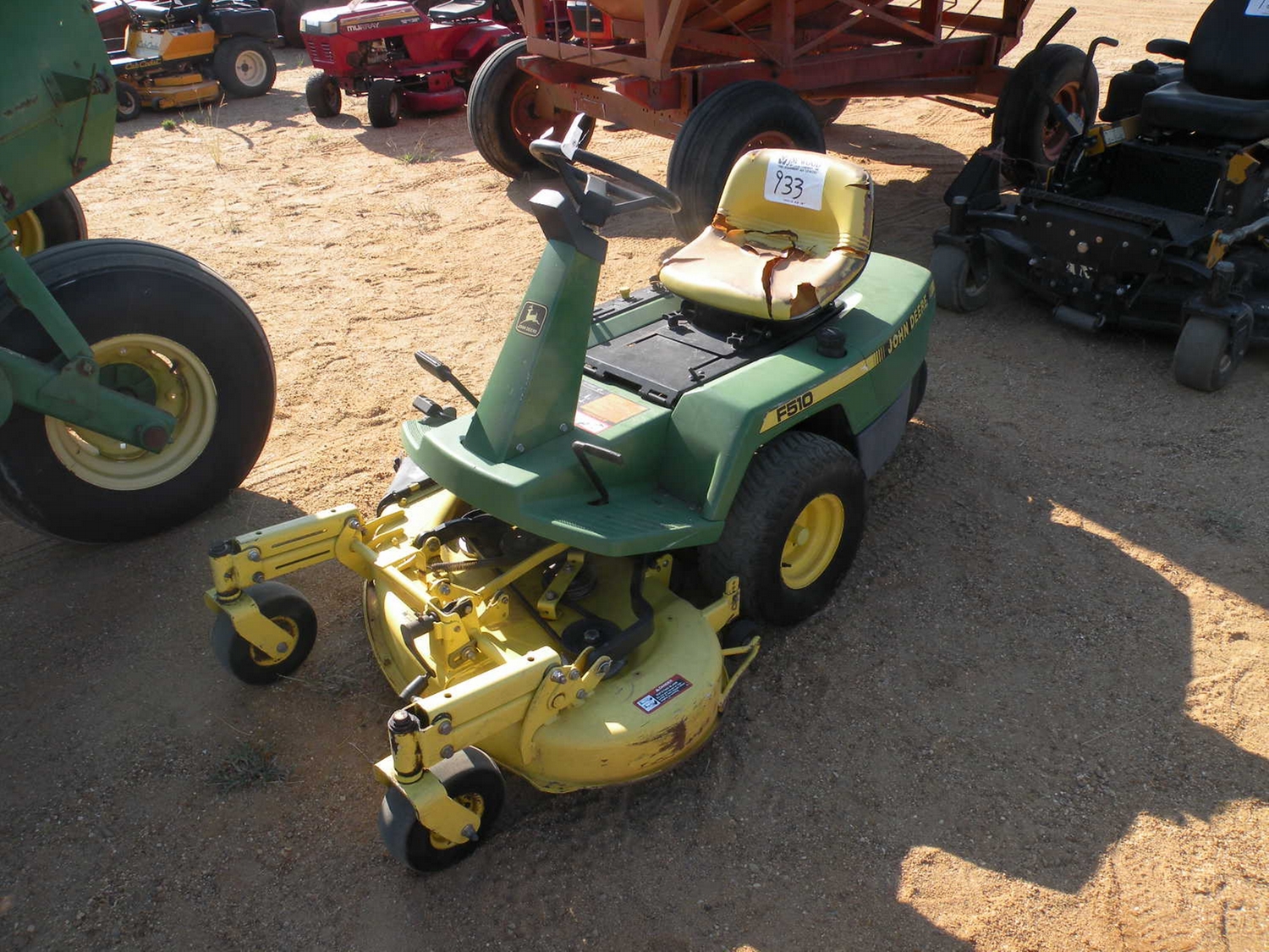JOHN DEERE F510 ZERO TURN MOWER J.M. Wood Auction Company, Inc.