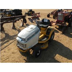 CUB CADET 2135 RIDING MOWER