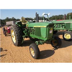 JOHN DEERE 3020 FARM TRACTOR