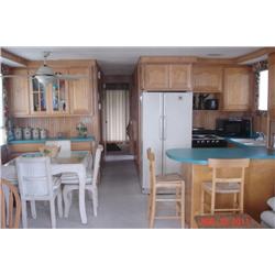 1997 SOUTHERN PREMIER 5716 HOUSEBOAT