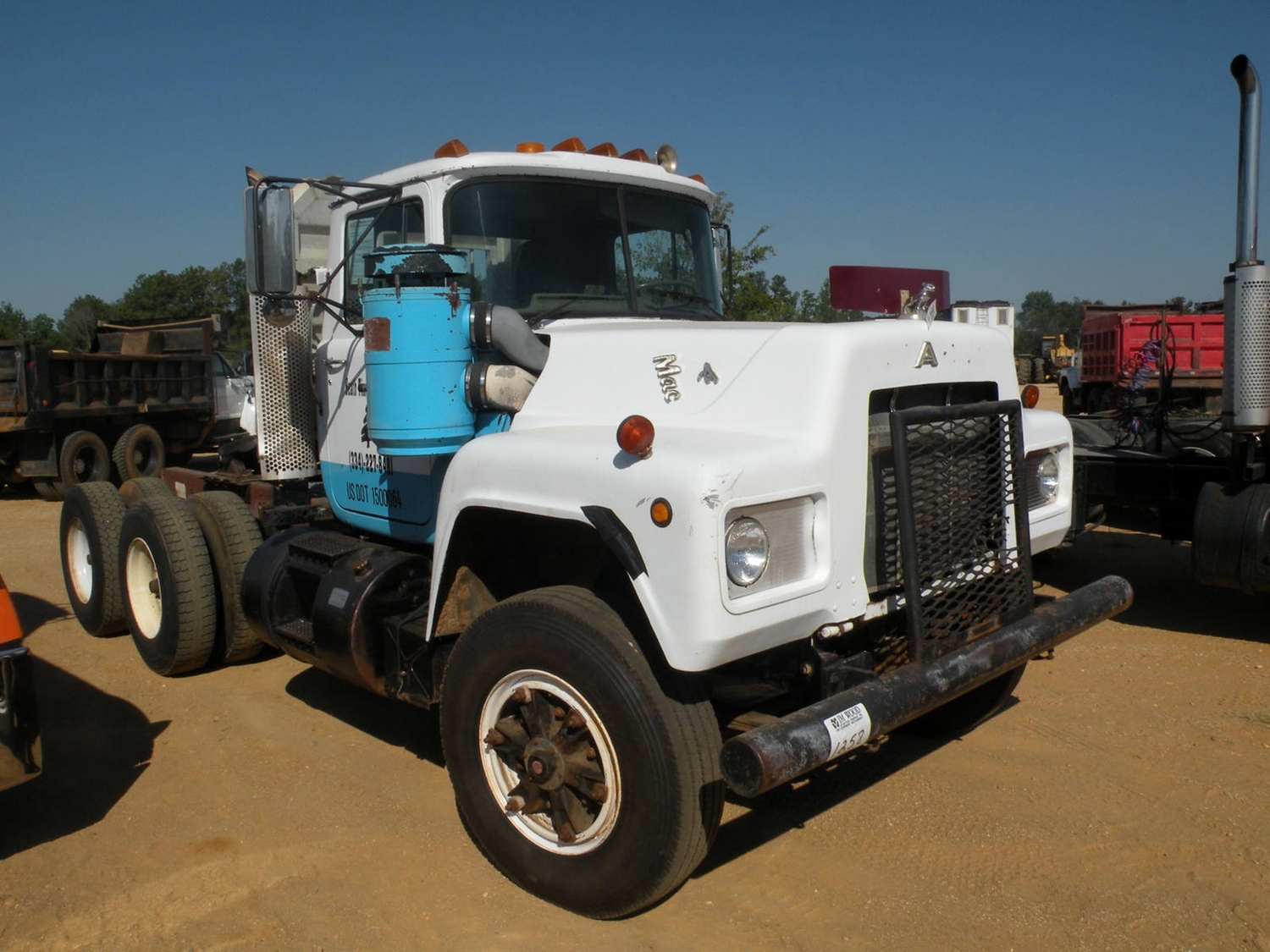 Mack R686st 1978 MACK R686ST T/A TRUCK TRACTOR - J.M. Wood Auction Company, Inc.