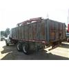 Image 3 : 1996 PETERBUILT 357 T/A TRASH TRUCK W/GRAPPLE