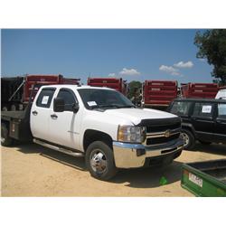 1999 CHEVROLET 3500 HD S/A CREWCAB FLATBED