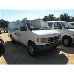 2001 FORD E350 VAN