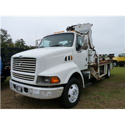 2000 STERLING TIRE REPAIR TRUCK