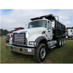 2009 MACK GU713 TRI-AXLE DUMP